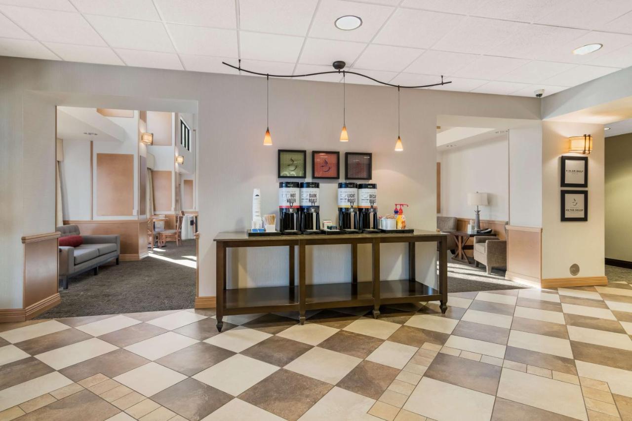 Hampton Inn & Suites Plattsburgh Extérieur photo
