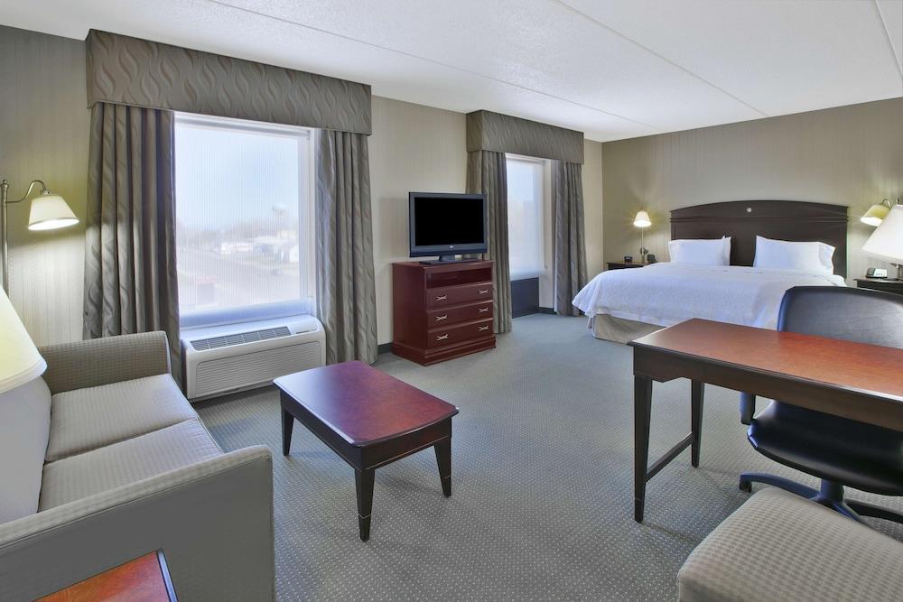Hampton Inn & Suites Plattsburgh Extérieur photo