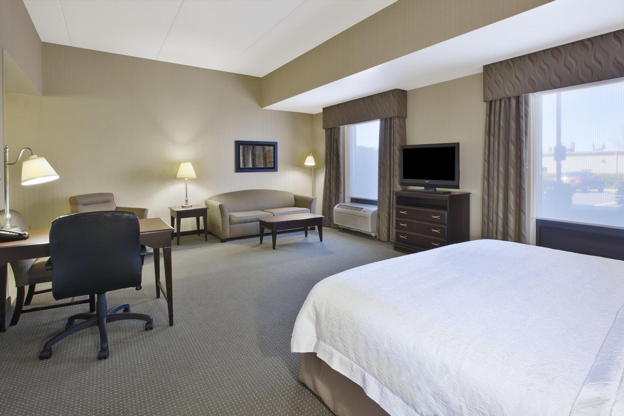 Hampton Inn & Suites Plattsburgh Extérieur photo