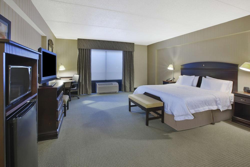 Hampton Inn & Suites Plattsburgh Extérieur photo
