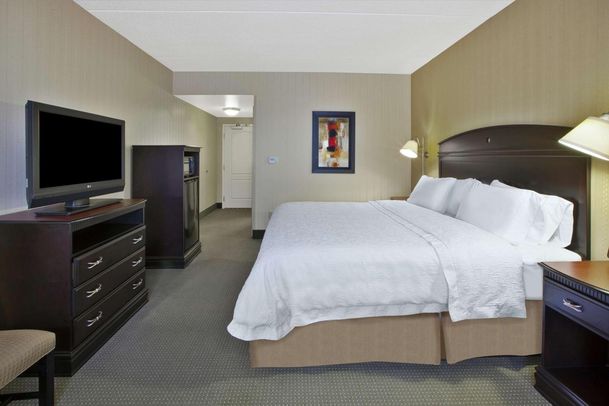 Hampton Inn & Suites Plattsburgh Extérieur photo