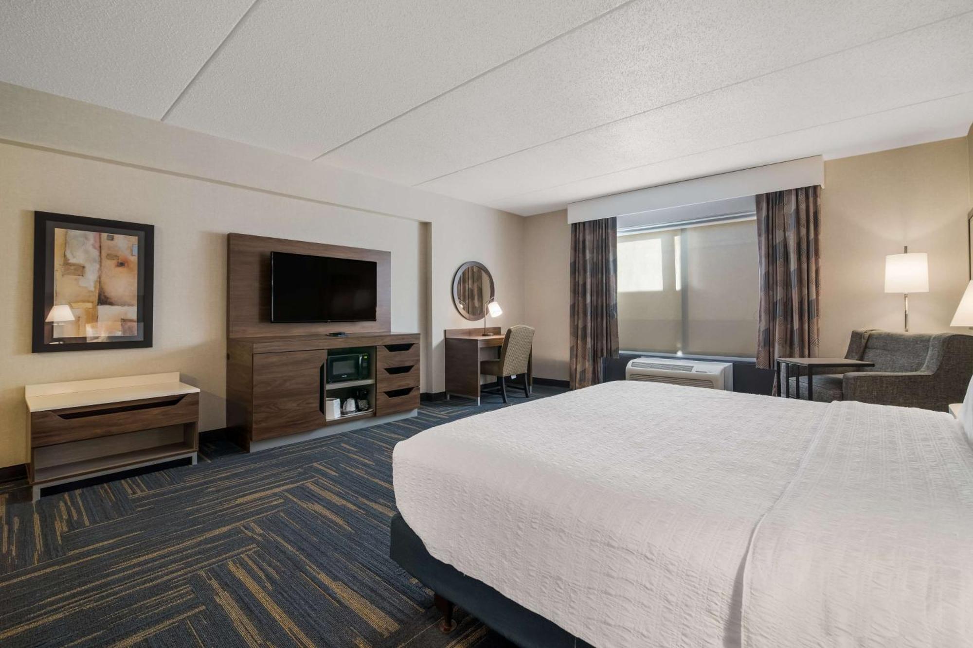Hampton Inn & Suites Plattsburgh Extérieur photo