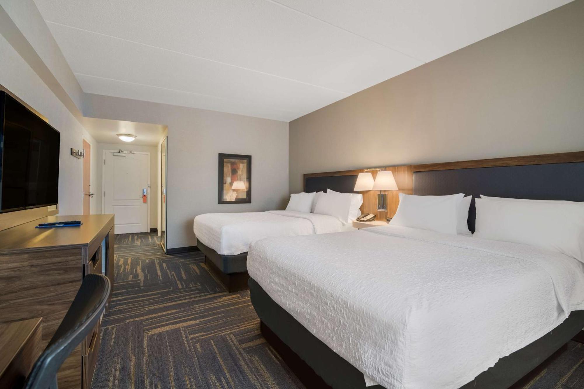 Hampton Inn & Suites Plattsburgh Extérieur photo