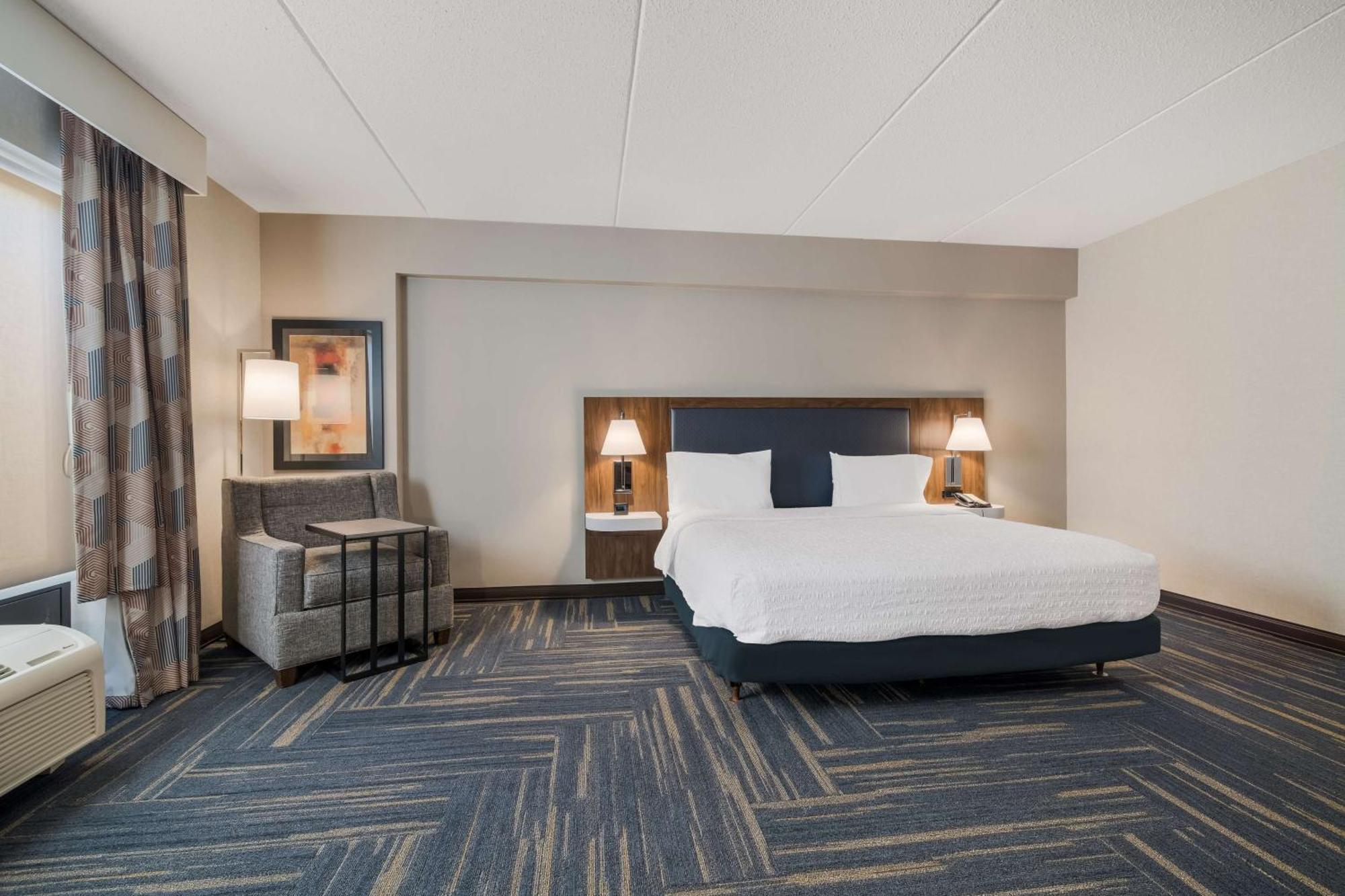 Hampton Inn & Suites Plattsburgh Extérieur photo