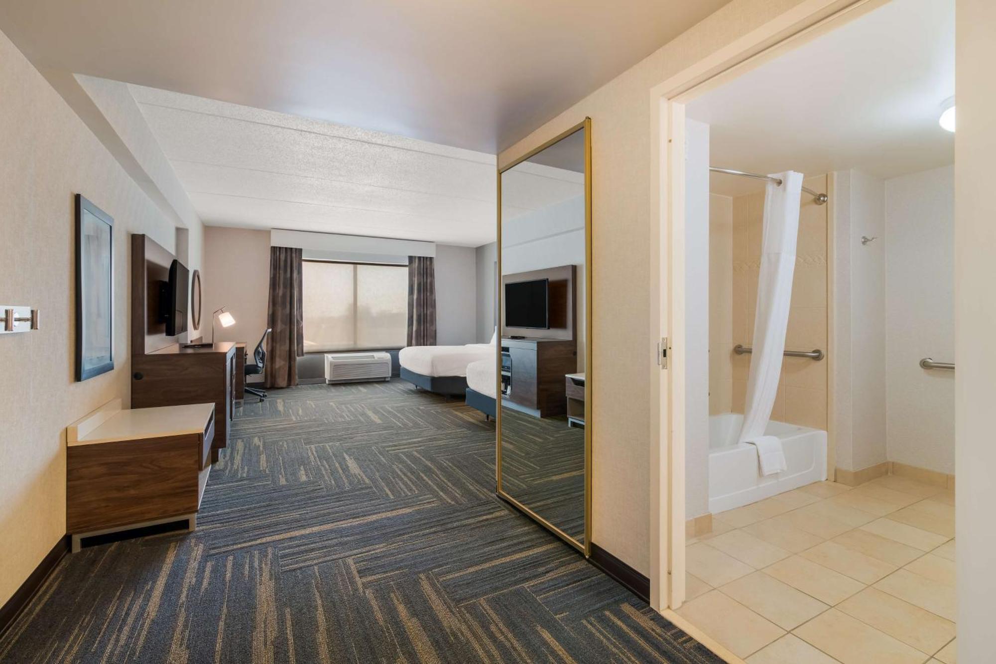 Hampton Inn & Suites Plattsburgh Extérieur photo
