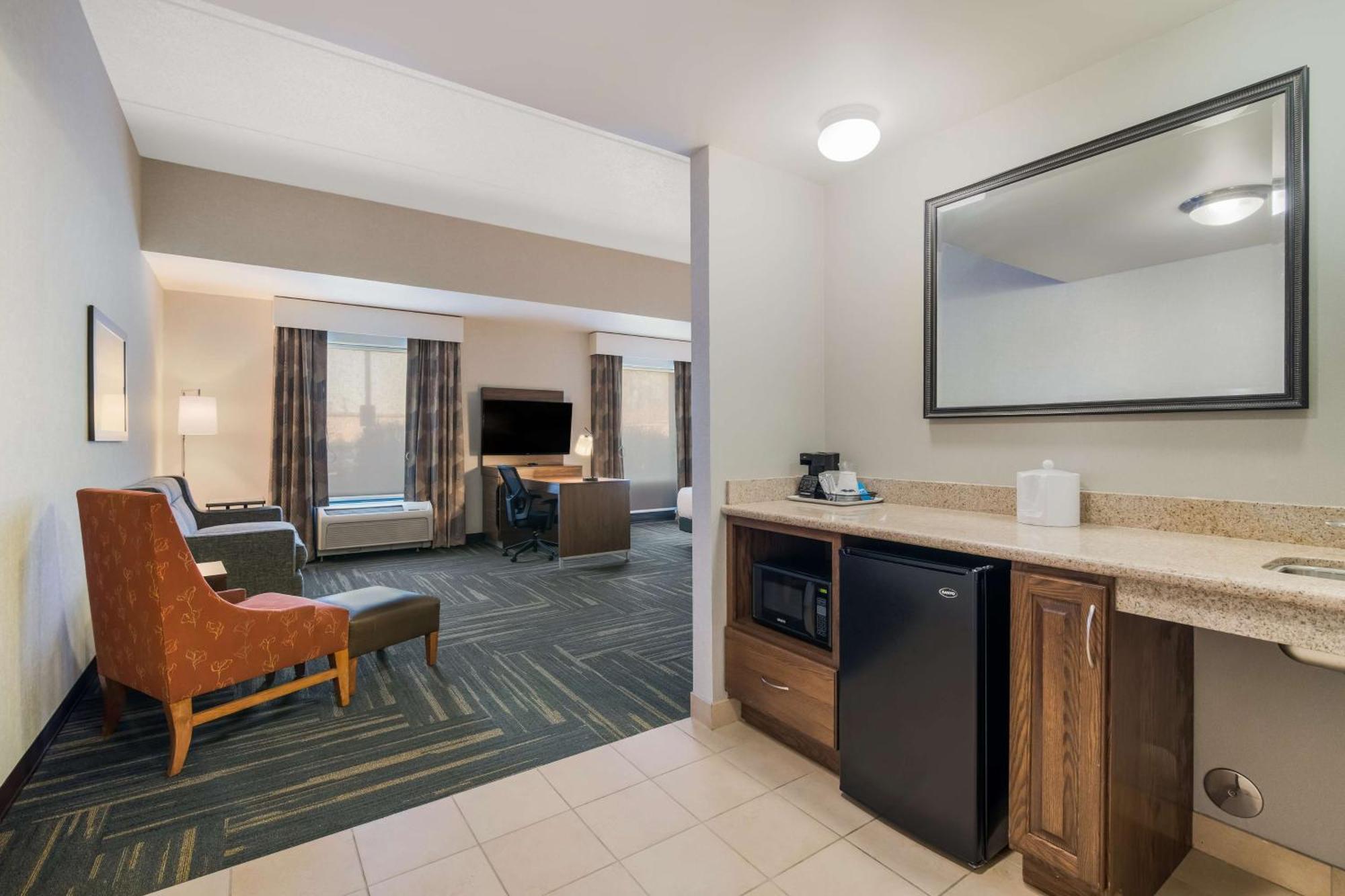 Hampton Inn & Suites Plattsburgh Extérieur photo