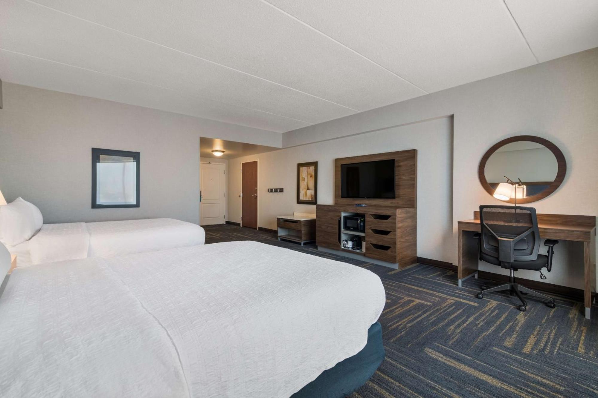 Hampton Inn & Suites Plattsburgh Extérieur photo