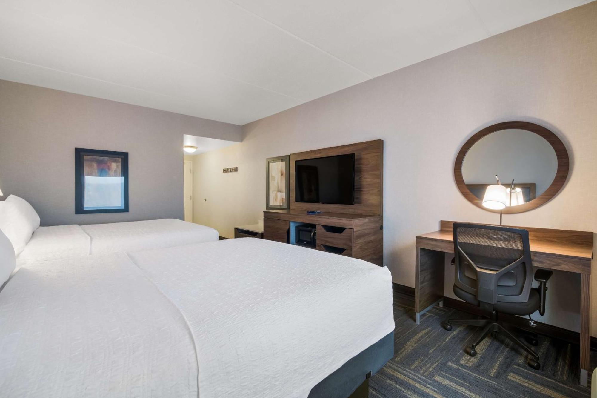 Hampton Inn & Suites Plattsburgh Extérieur photo