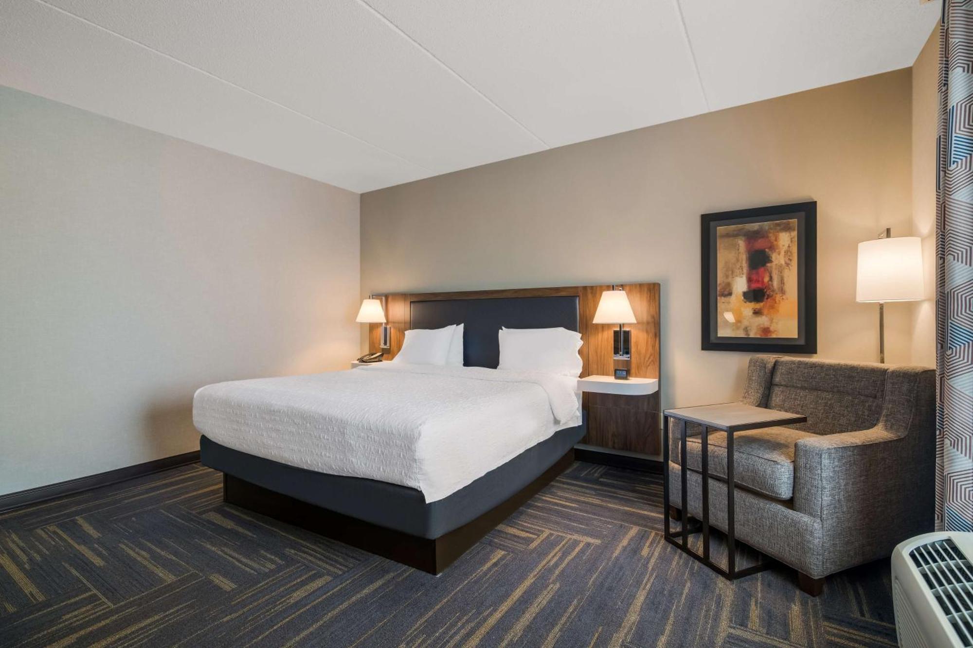 Hampton Inn & Suites Plattsburgh Extérieur photo