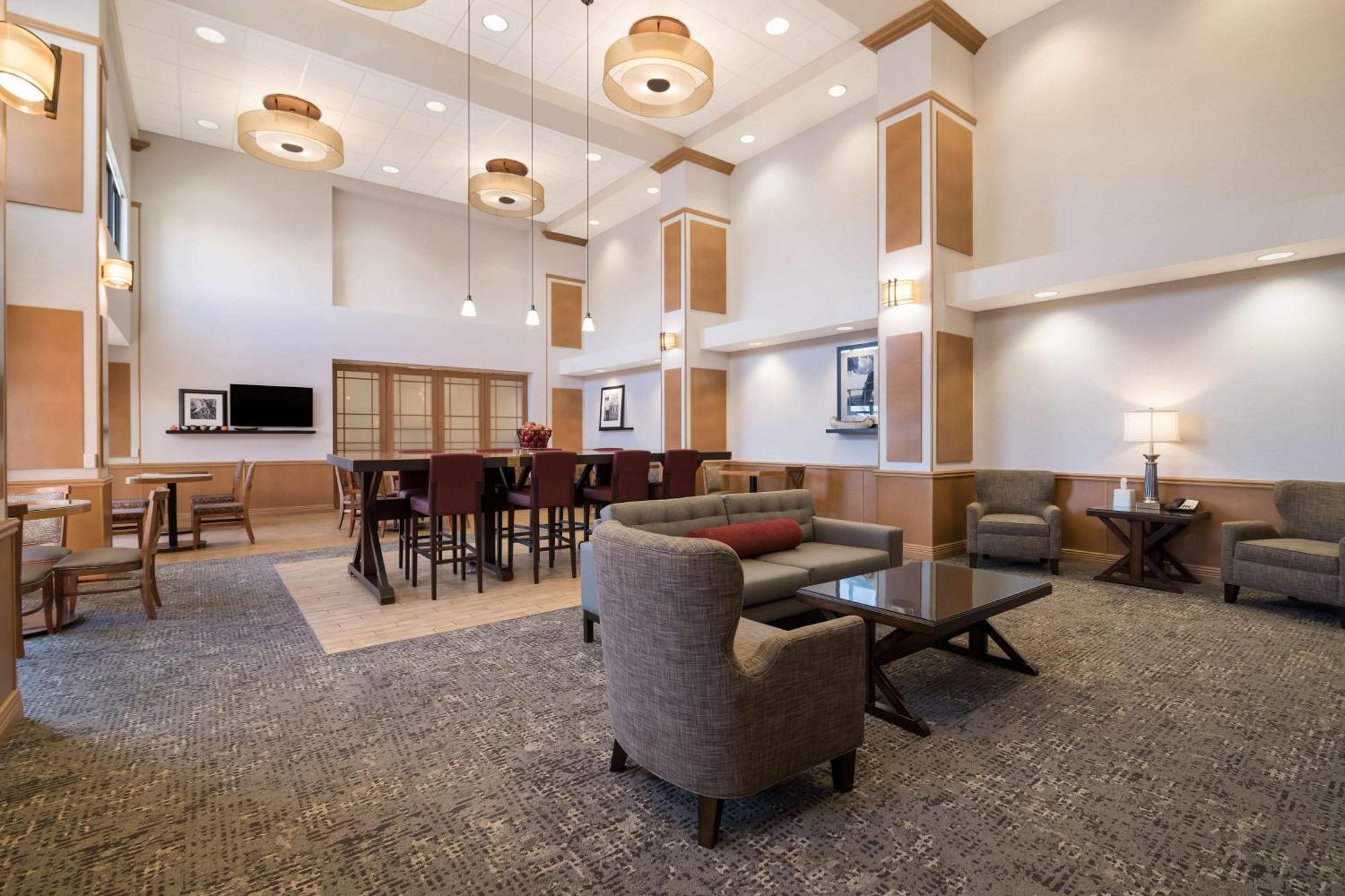 Hampton Inn & Suites Plattsburgh Extérieur photo